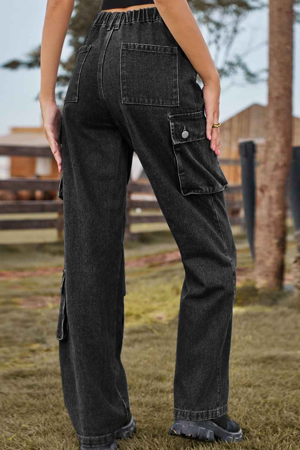 Loose Fit Long Jeans with Pockets for Ultimate Comfort and Style
