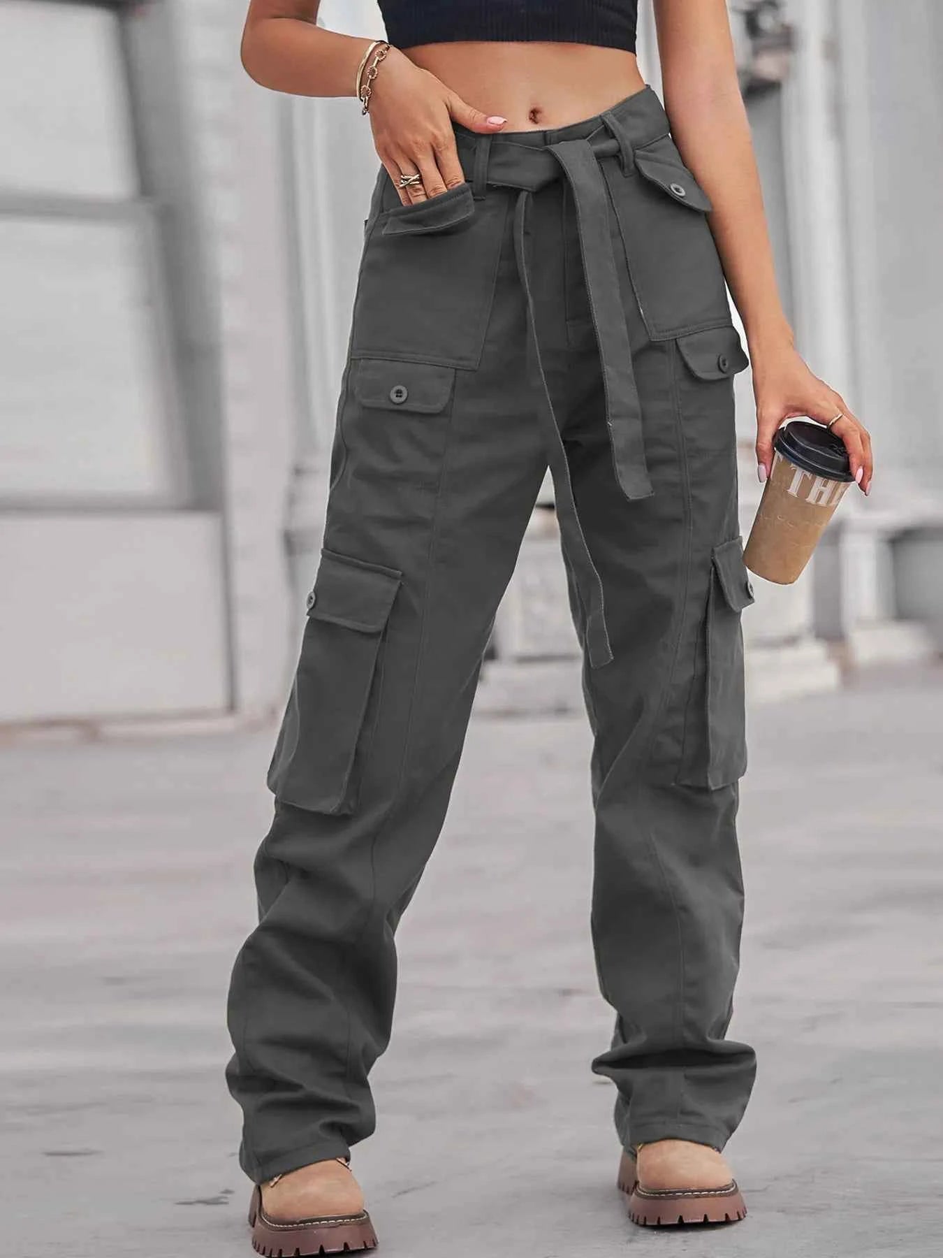 High-Waisted Cargo Jeans with Multi-Pocket Design for Ultimate Style and Comfort