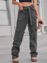 High-Waisted Cargo Jeans with Multi-Pocket Design for Ultimate Style and Comfort